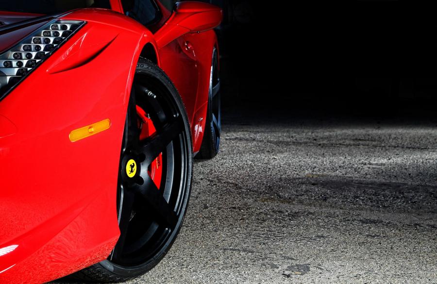  Ferrari 458 Italia by Vorsteiner 2012 года  (фото 7 из 15)